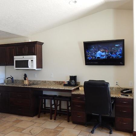 Winterton Suites Williston Exteriör bild